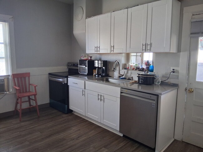 Photo - 1518 7th Ave