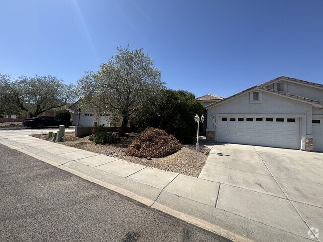 Building Photo - 2053 Gene Autry Dr Rental