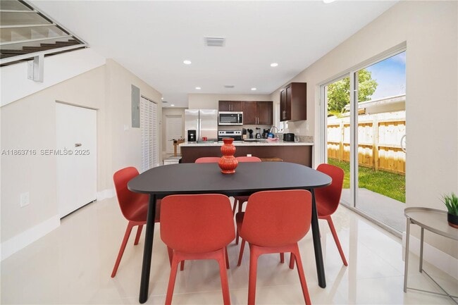 Photo - 1183 NE 111th St