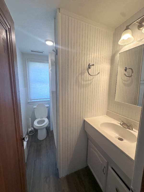 Photo - 303 N Delphine Ave