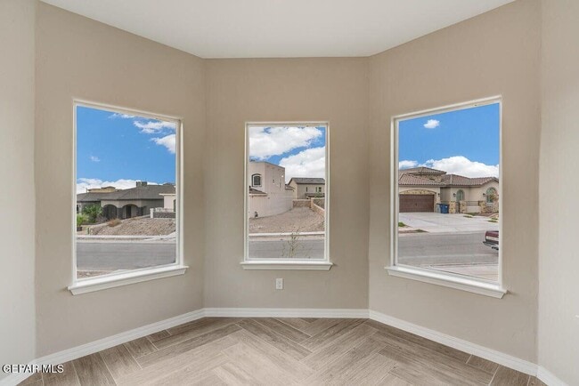 Photo - 123 Ruth Trl