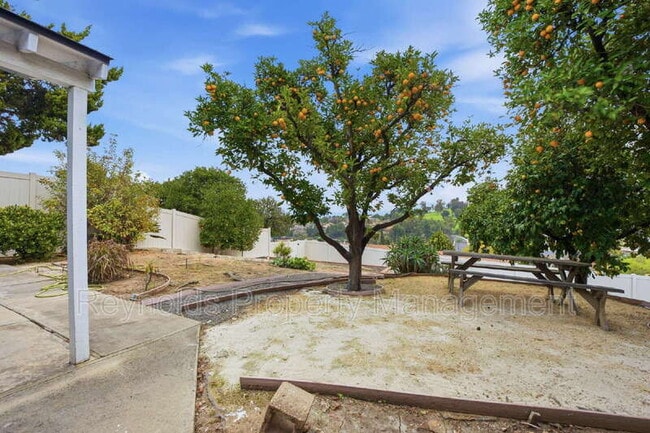 Photo - 9002 Watson Pl