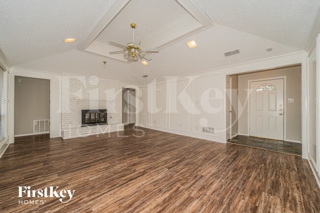 Photo - 3941 Los Robles Dr