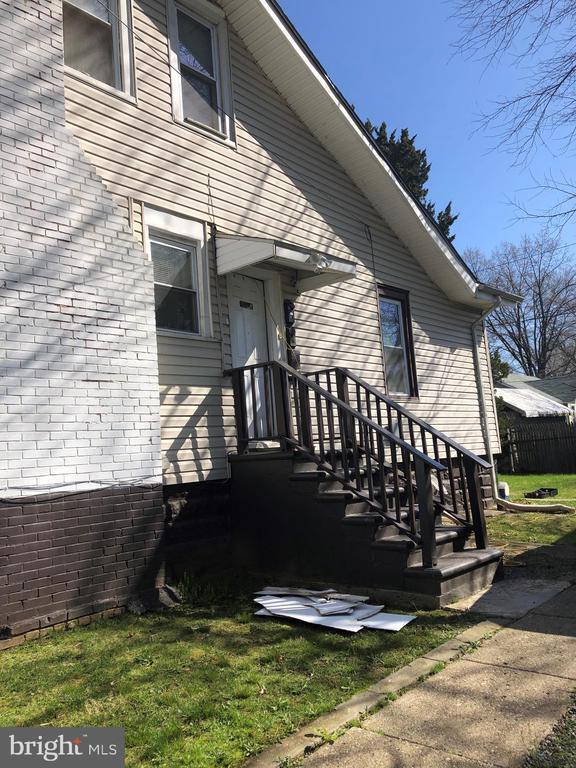 Photo - 222 Cypress Ave