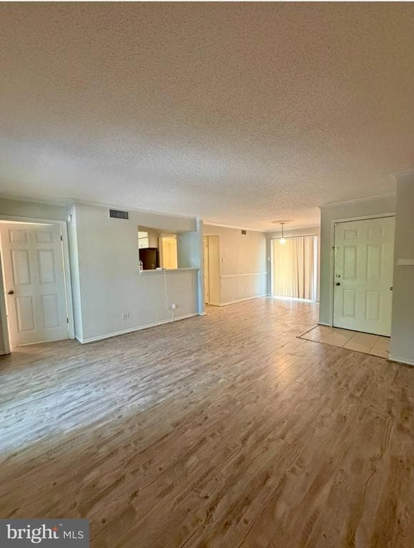 Photo - 1541 Lincoln Way Unit 204