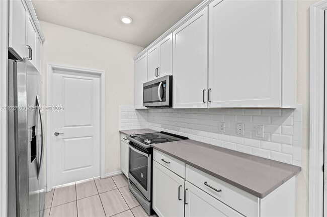 Photo - 1190 Eucalyptus Dr