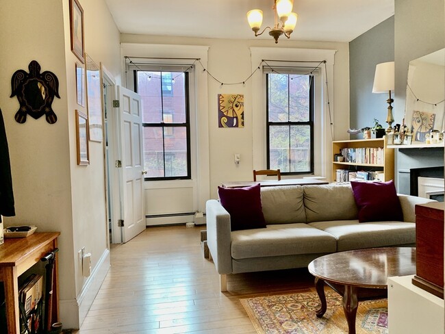 Building Photo - 263 Shawmut Ave Unit 2