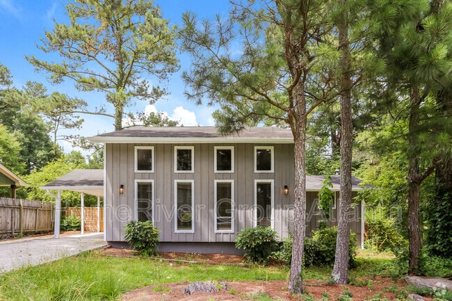 Building Photo - 6360 Ashdale Dr Rental