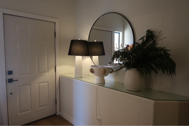 Photo - 525 N Miller Rd Unidad 152