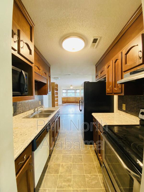 Photo - 212 Elton Cir S