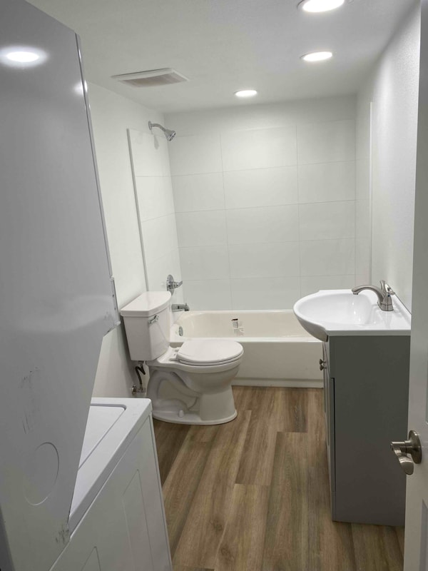 Photo - 806 SW Henderson St