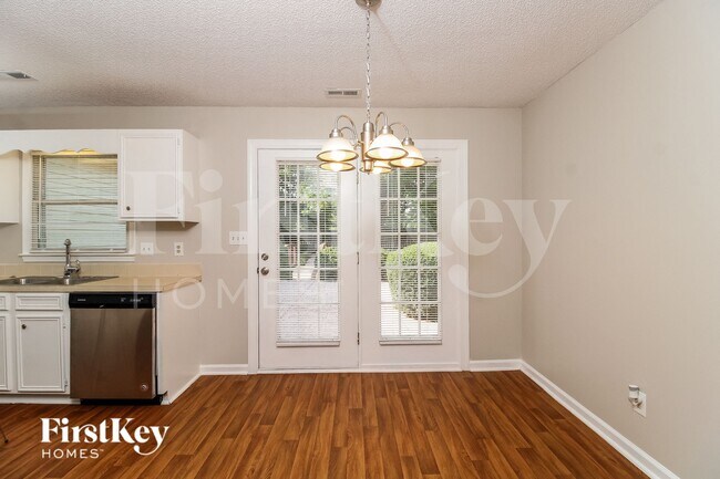 Photo - 4305 Oak Glen Dr