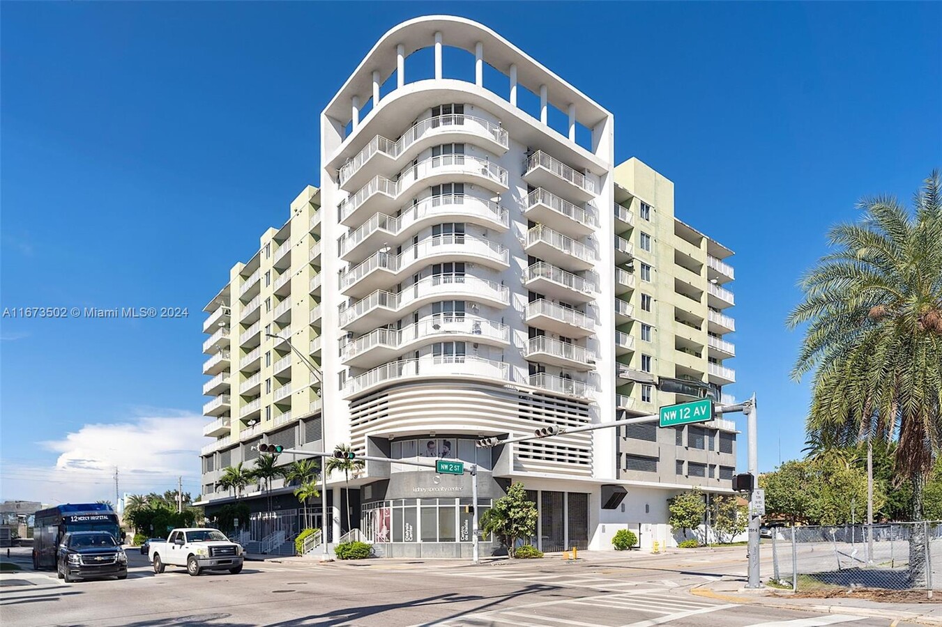 Photo - 219 NW 12th Ave Unit San Lorenzo condominium