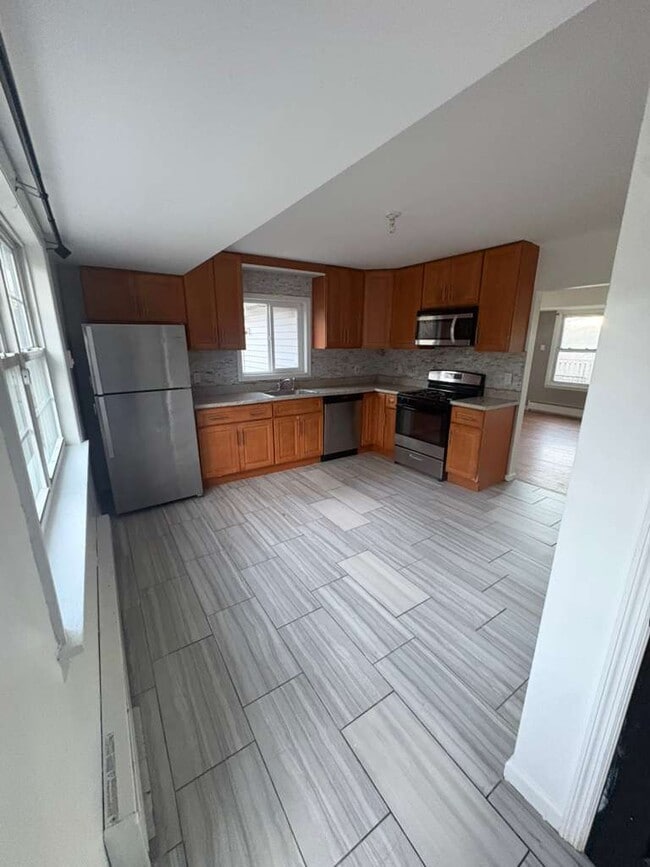 Photo - 4 Sunrise Trail