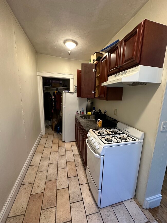 Photo - 53 Saint Stephen St