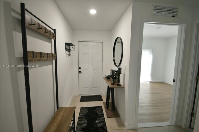 Photo - 13390 NW 2nd Ln