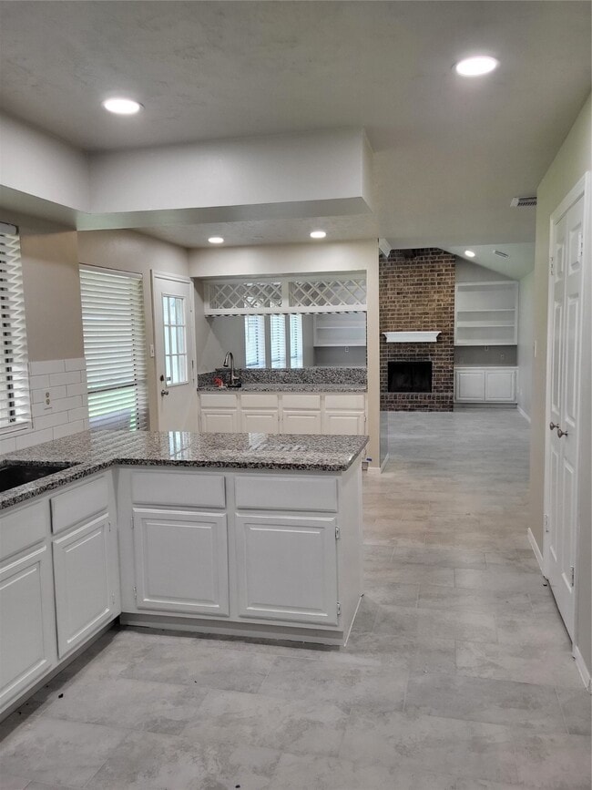 Photo - 8110 Green Devon Dr