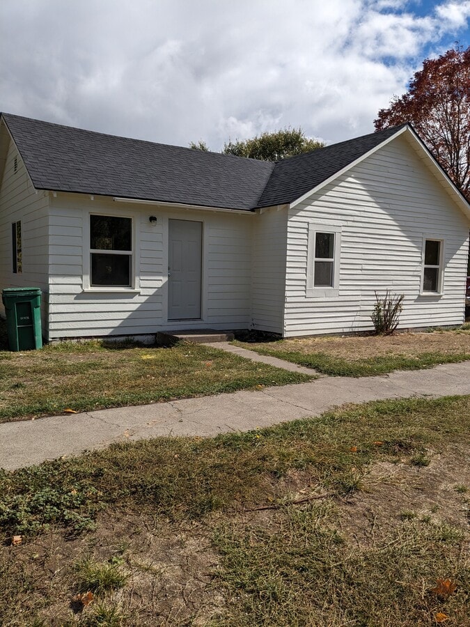 Photo - 1017 Mitchell St