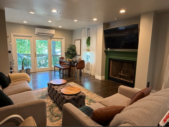 Photo - 4780 Manayunk Ave Townhome