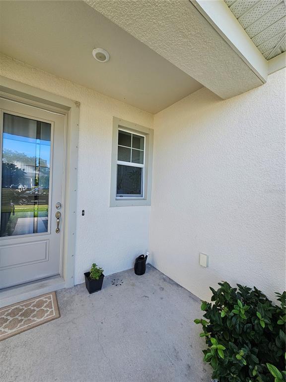 Photo - 1556 N River Cir