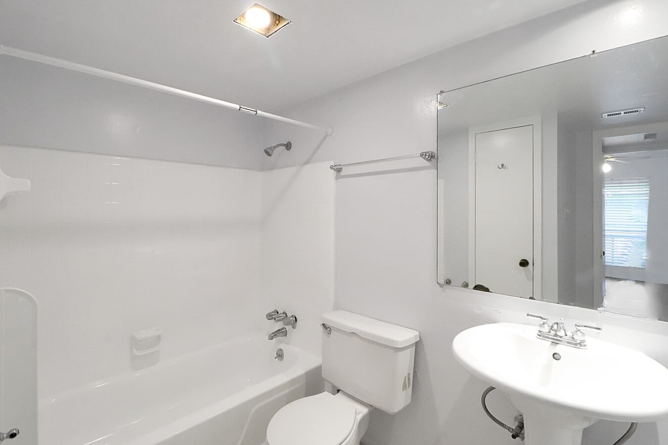 Photo - 5929 Queensloch Dr Unit 234