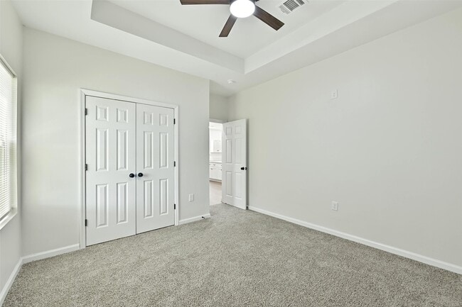 Photo - 6105 Woodrow St