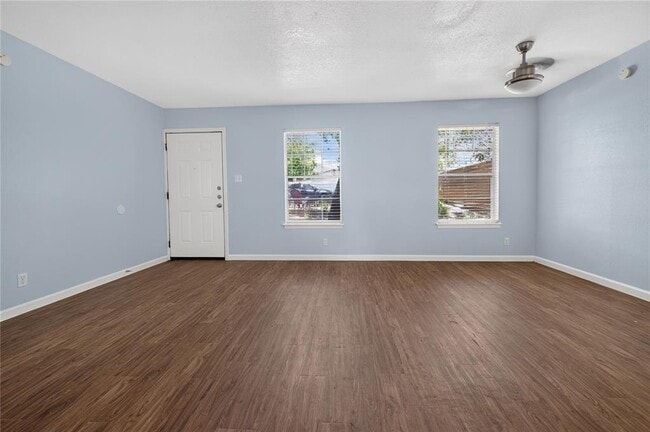 Photo - 3425 Willowrun Dr