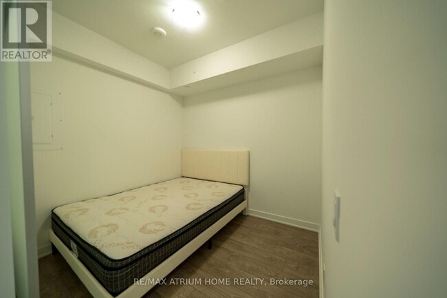 Photo - 543 Richmond St W Unit 725