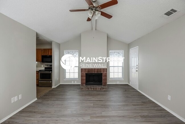 Photo - 3 Bedroom Pet-Friendly Home in Mansfield, ...