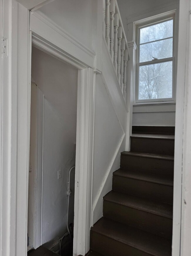 Photo - 526 W Mulberry St