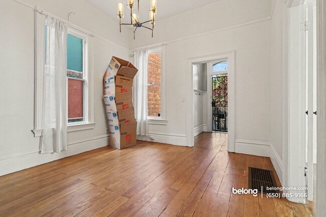 Photo - 663 24th St