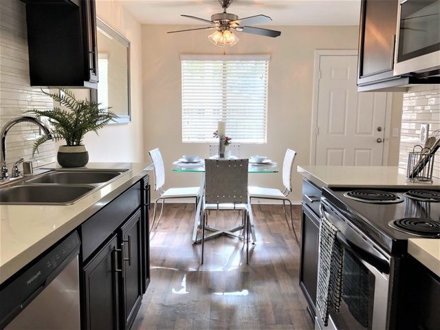 Building Photo - Creekside Meadows Rental