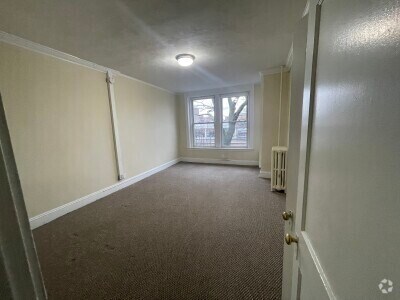 Building Photo - 1114 Commonwealth Ave Unit B Rental