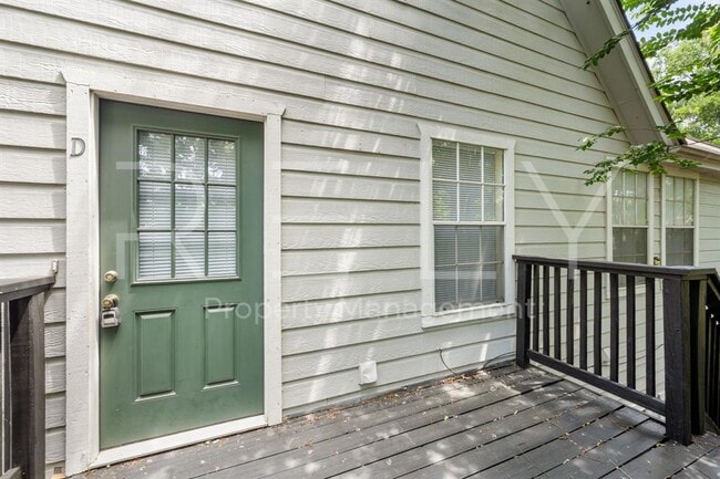 Photo - 2908 Whisper Oaks Ln