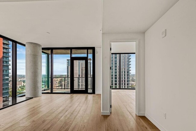 Photo - 610 Davis St Unit 2902