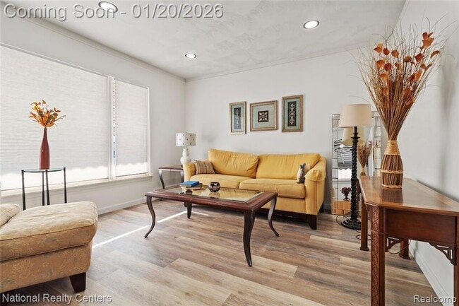 Photo - 29942 Avondale St