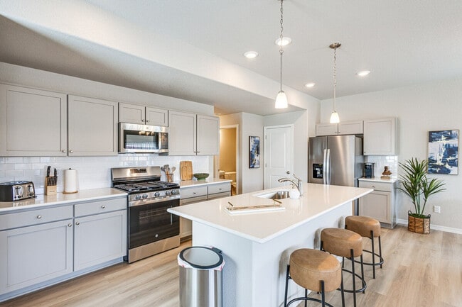 Photo - 8466 Blue Feather Lp Unit ID1385759P