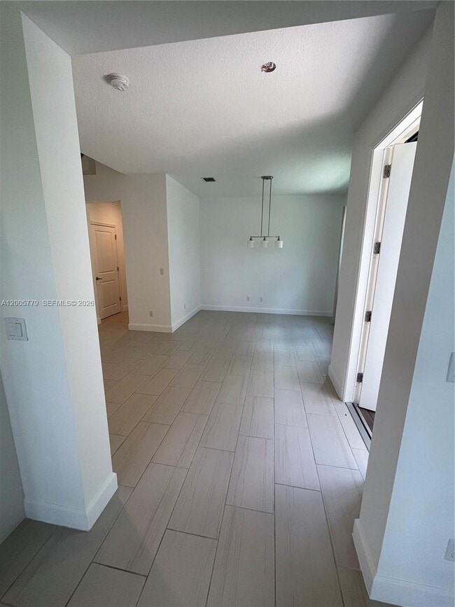 Photo - 9019 Kingsmoor Wy