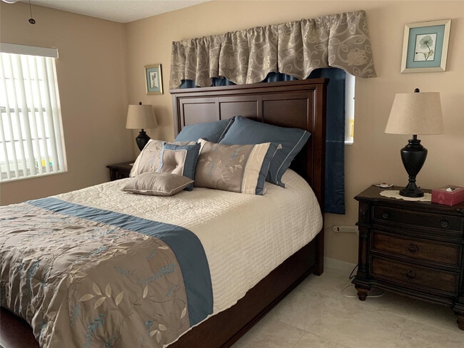 Photo - 385 Markham R Unit 385