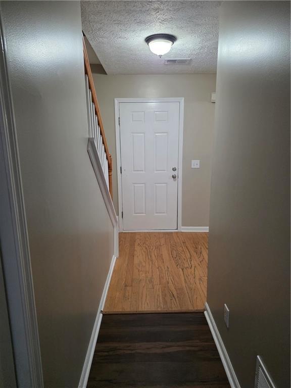 15 Waterloo Ct