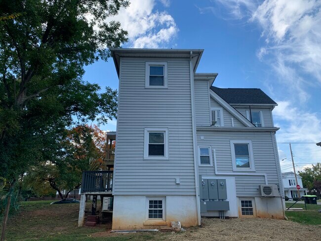 Photo - 500 Euclid Ave