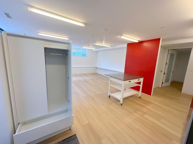 Photo - 29 Warren St Unit 1