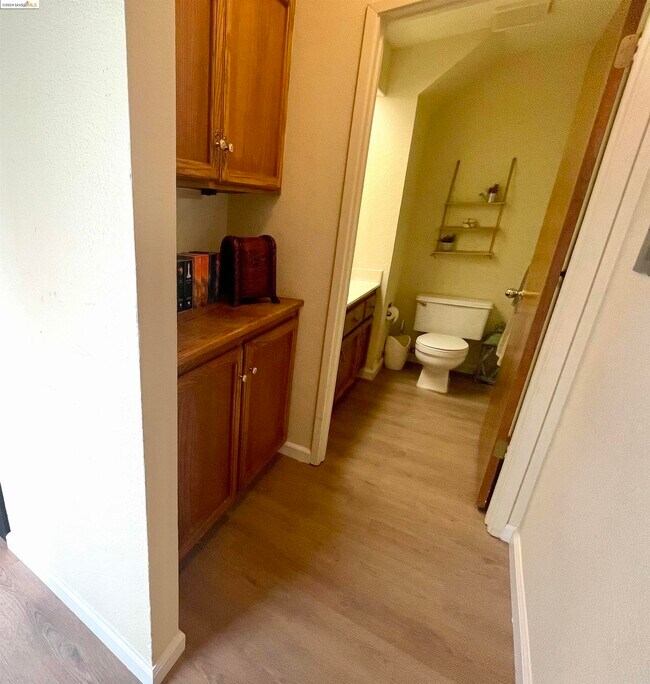 Photo - 645 Winding Creek Terrace