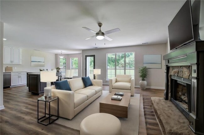 Photo - 4100 Chanticleer Dr NW