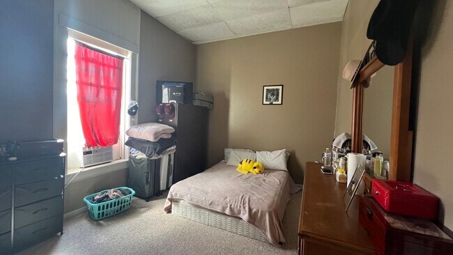 Photo - 202 S Madison St Unit Apt 3