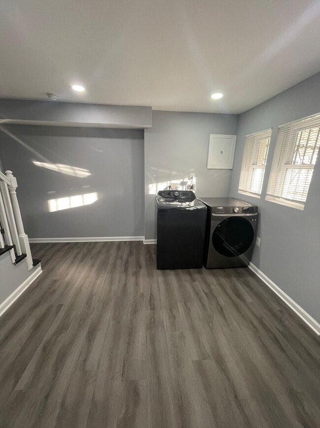 Photo - Yale Heights