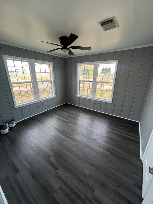 Photo - 3318 Topping St