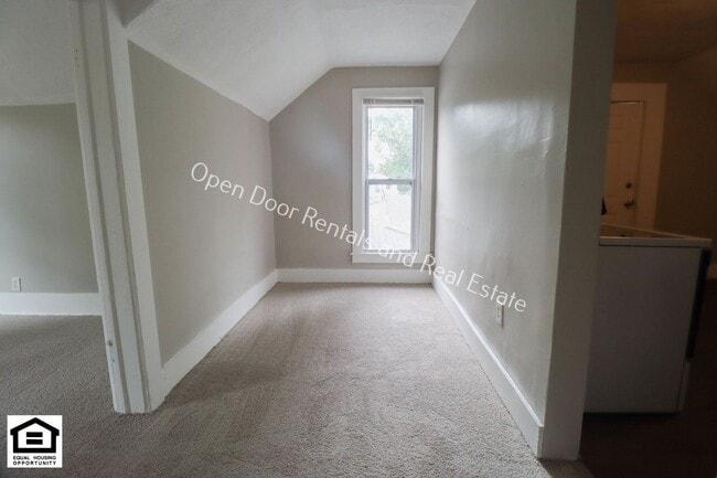 Photo - 603 N Van Buren St Unit 603 1/2 N Van Buren St.