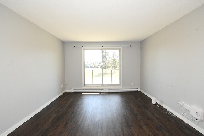 4280 Quentin Ave Unit 202