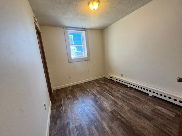 Photo - 11 Glen St NW Unit 1